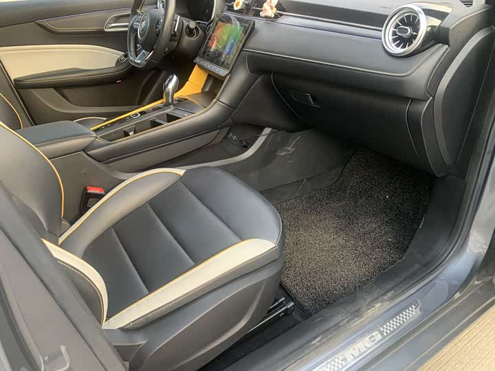 Фото 9 - MG Motor 6