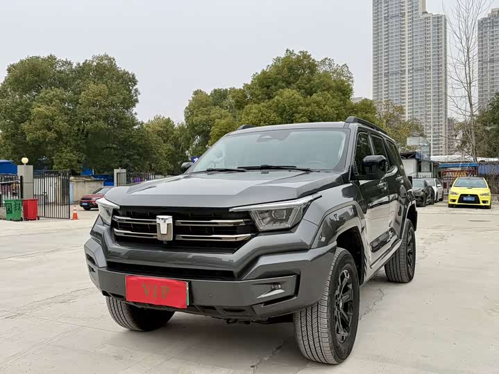 Фото 1 - Tank 400 Hybrid