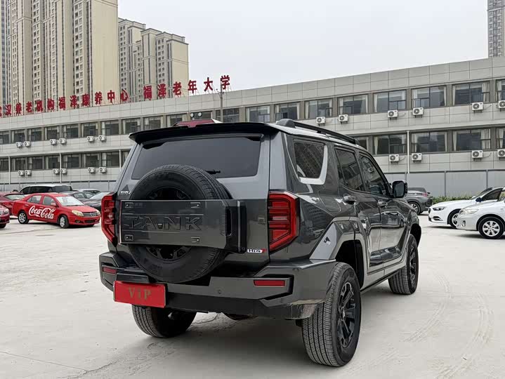 Фото 7 - Tank 400 Hybrid