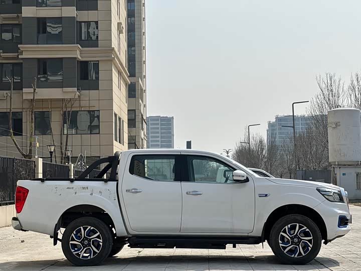 Фото 3 - Dongfeng Rich 6 EV