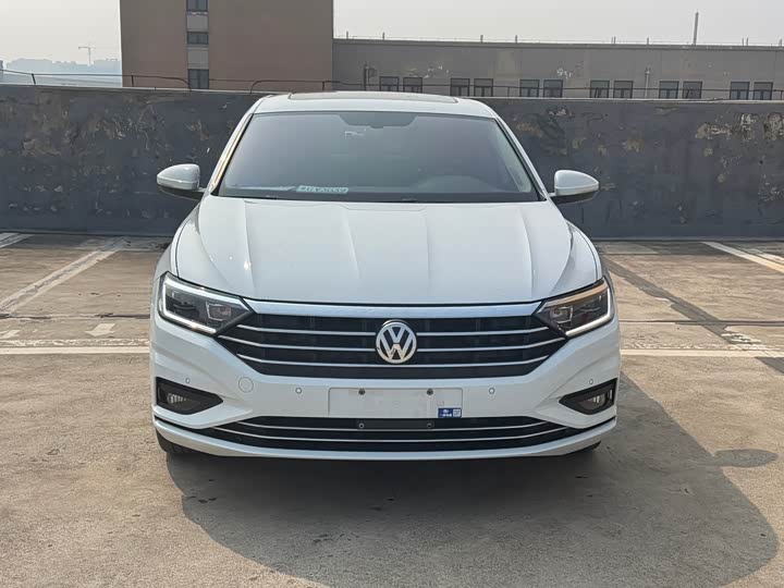 Фото 2 - Volkswagen Sagitar L