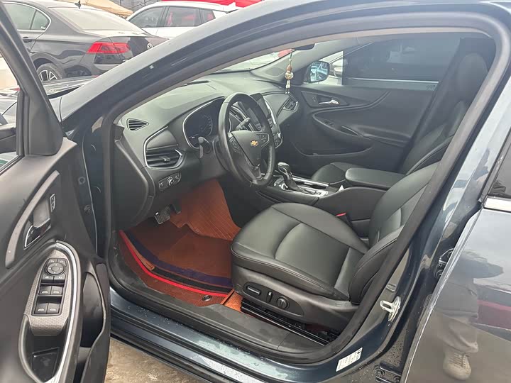 Фото 6 - Chevrolet Malibu XL