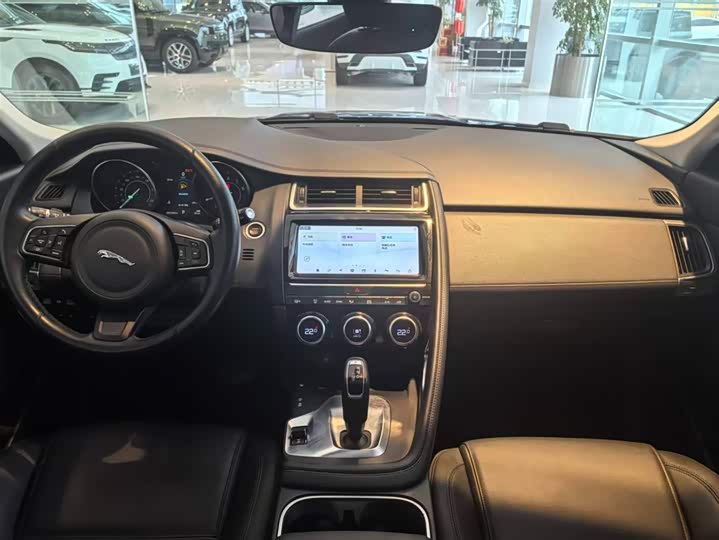 Photo 9 - Jaguar E-Pace