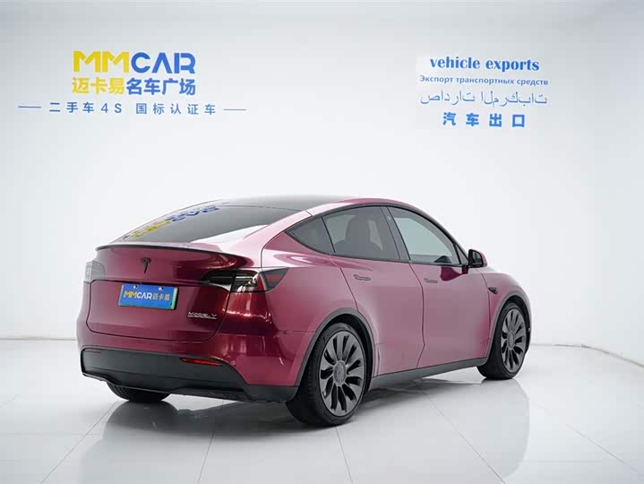 Photo 3 - Tesla Model Y