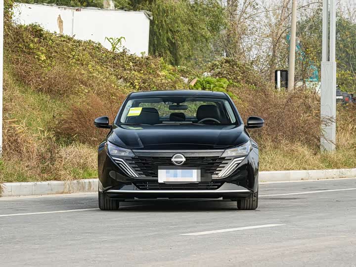 Фото 2 - Nissan Teana