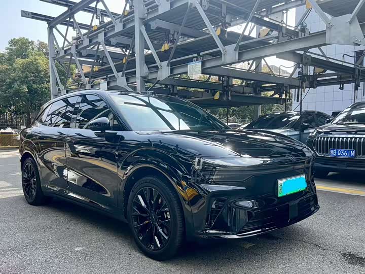 Фото 3 - Zeekr 7X