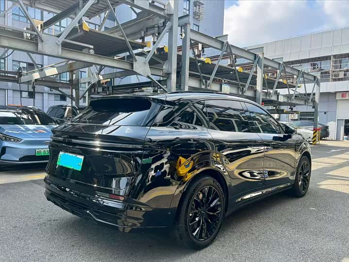 Фото 7 - Zeekr 7X