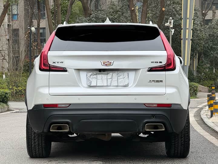 Фото 5 - Cadillac XT4