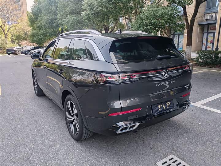 Photo 5 - Volkswagen Tavendor