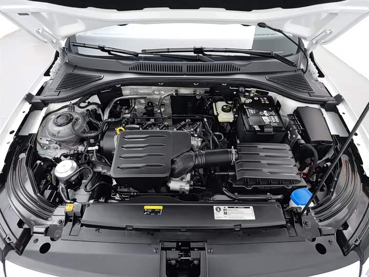 Фото 6 - Volkswagen Lavida