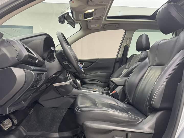 Фото 7 - Subaru Forester