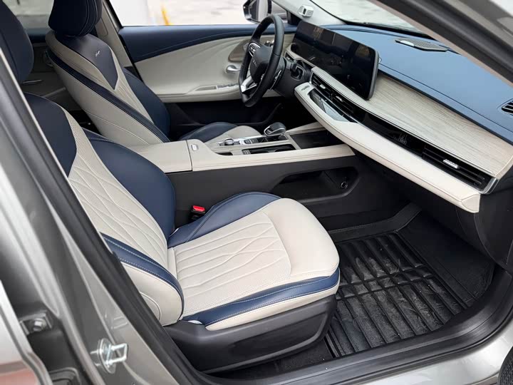 Photo 7 - Chery Arrizo 8