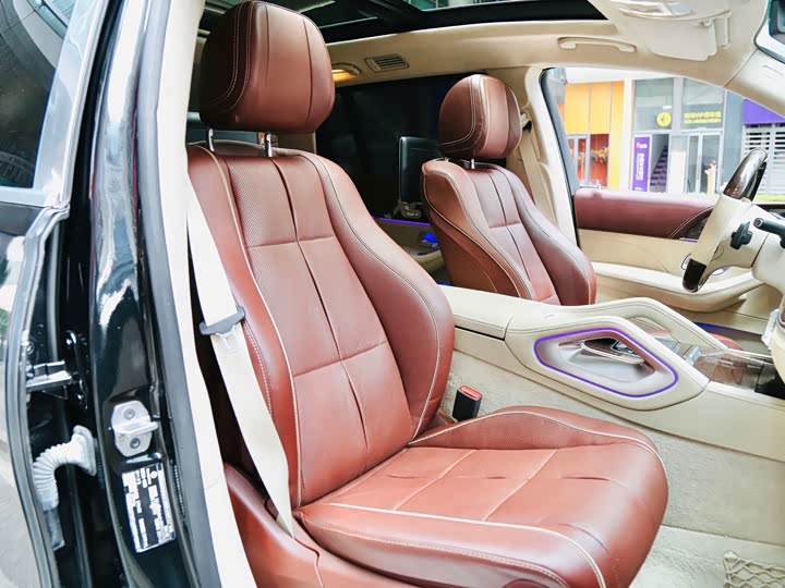 Фото 8 - Mercedes-Benz Maybach GLS