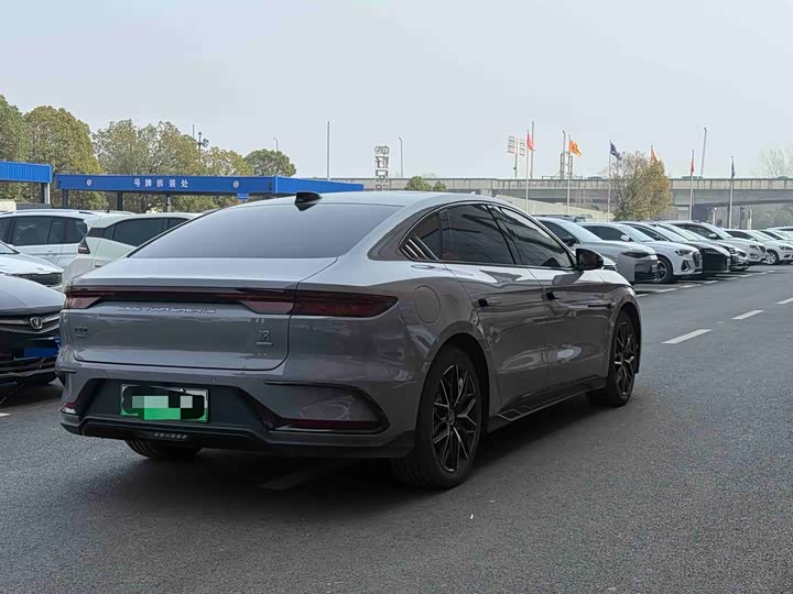 Фото 5 - BYD Han