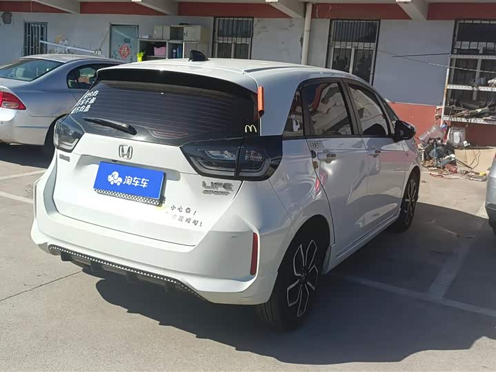 Фото 3 - Honda Life