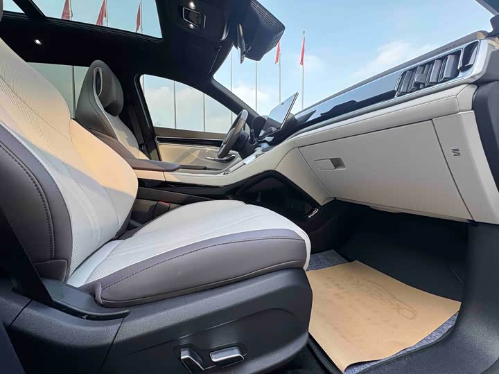 Фото 5 - BYD Song Plus Hybrid/EV