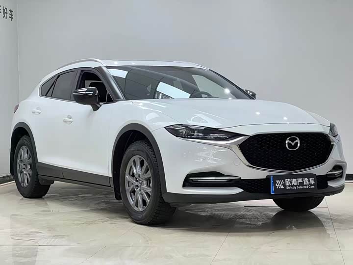 Photo 3 - Mazda CX-4