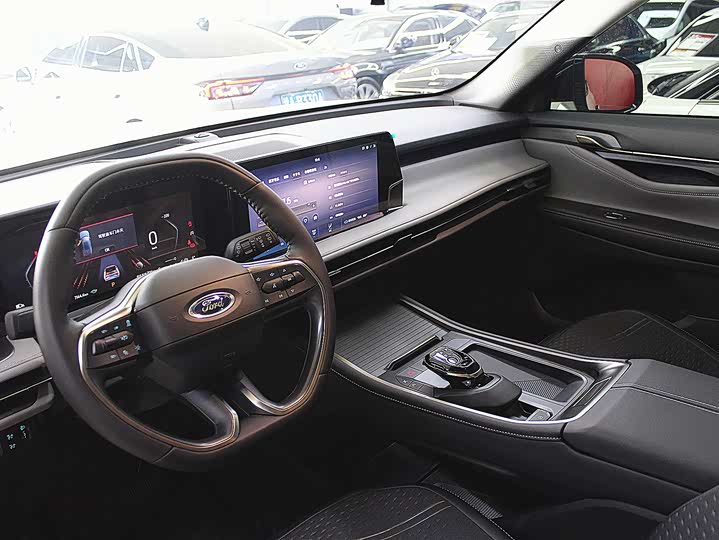 Фото 5 - Ford Edge