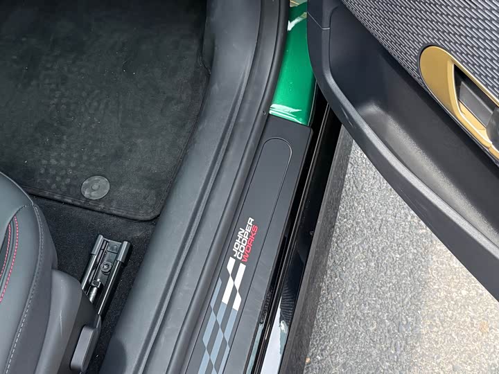 Фото 8 - Mini Cooper JCW