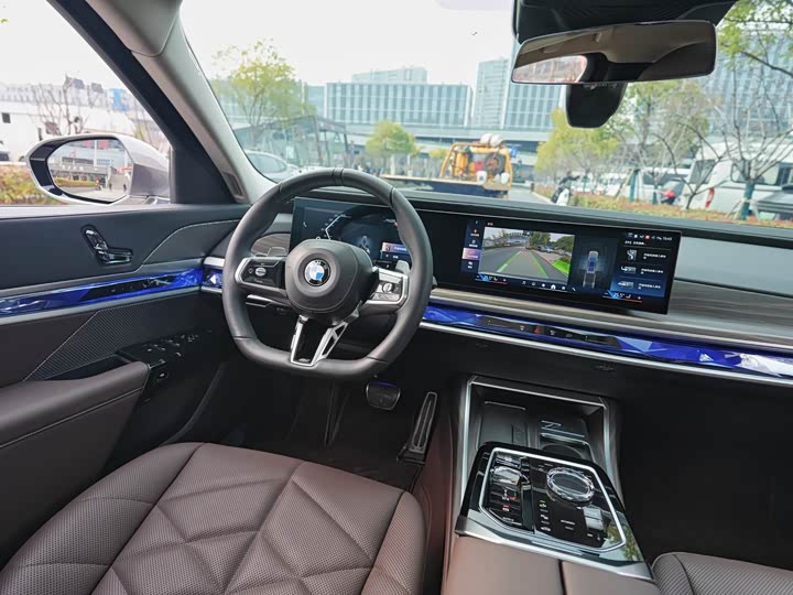 Фото 7 - BMW 7 Series
