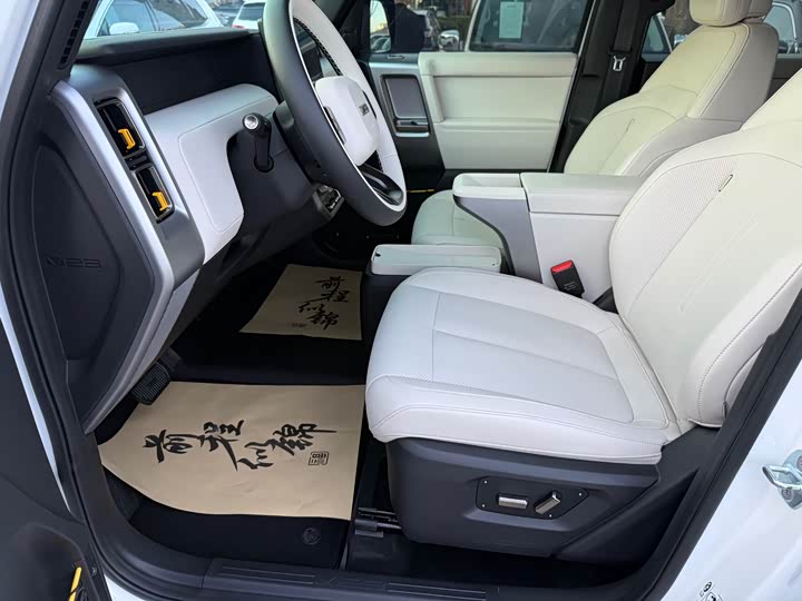 Фото 4 - Chery iCar V23