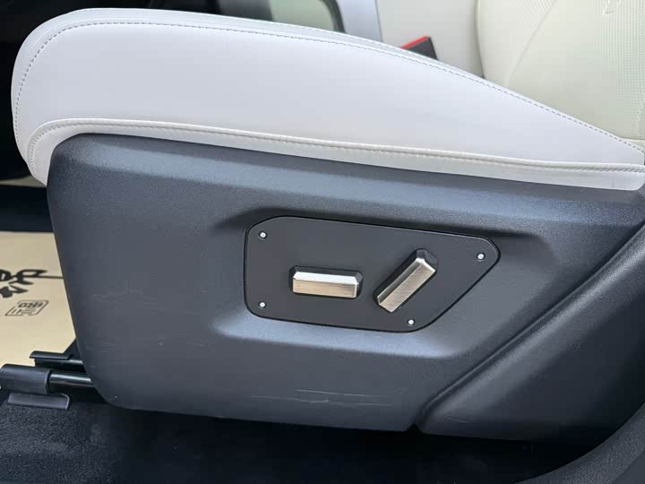 Фото 7 - Chery iCar V23