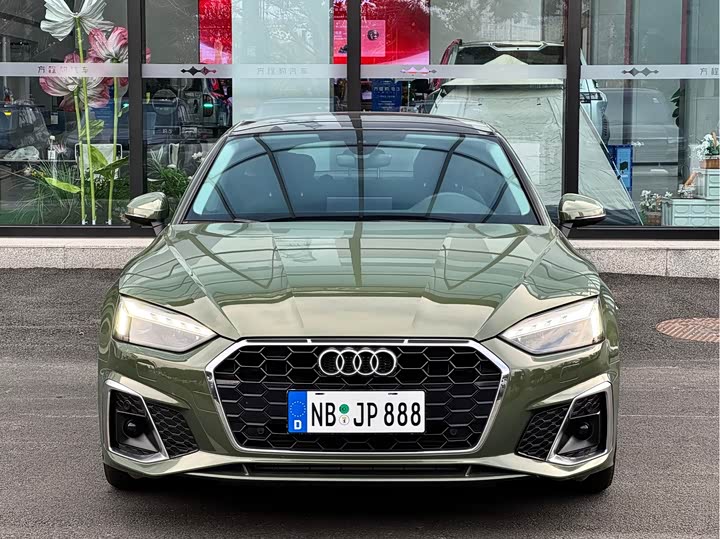 Фото 3 - Audi A5