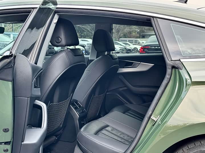 Фото 9 - Audi A5