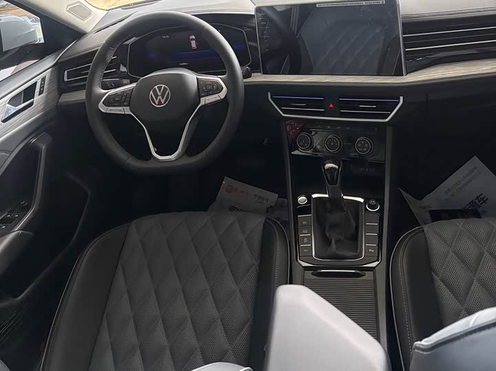 Фото 6 - Volkswagen Sagitar L