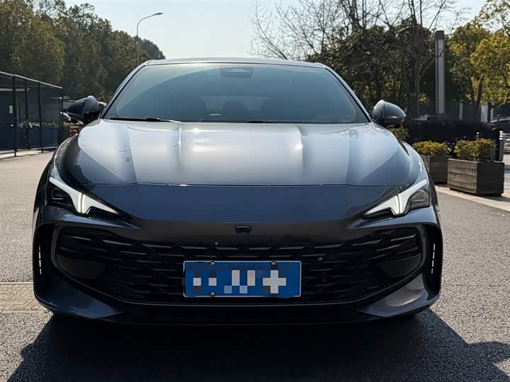 Фото 2 - MG Motor 7