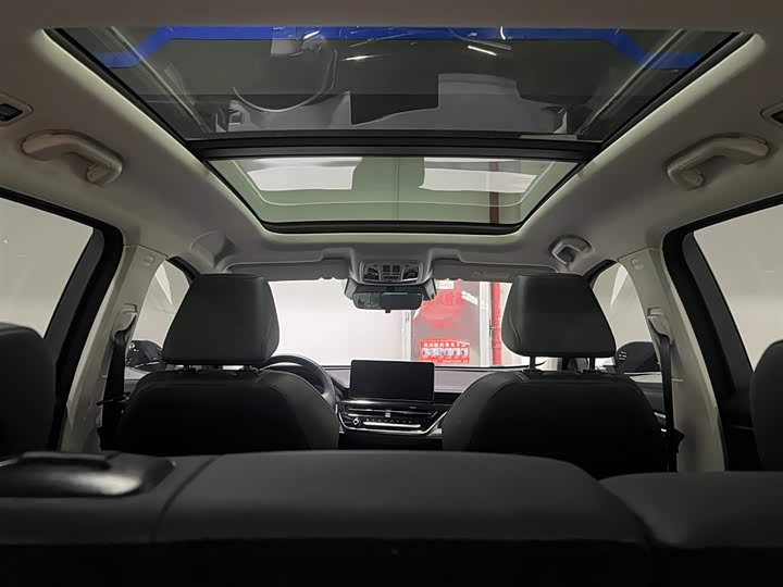 Фото 8 - Haval H6