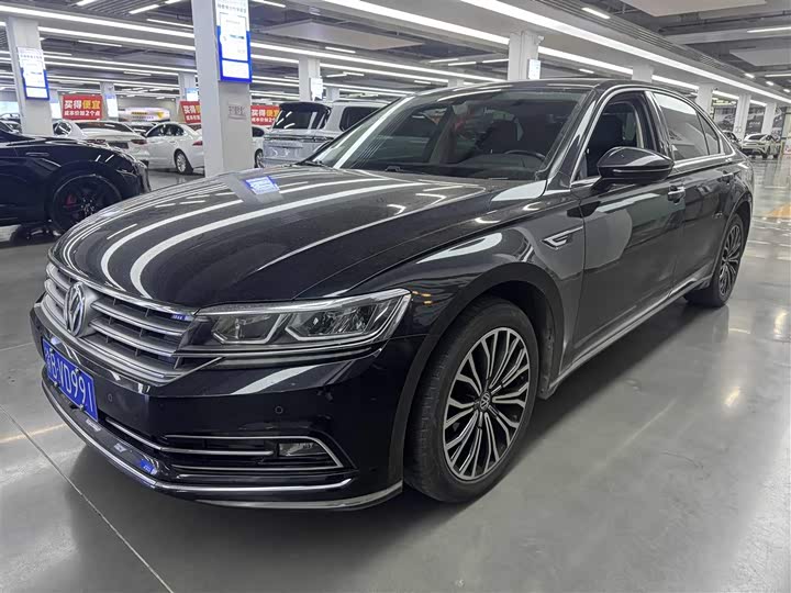 Фото 3 - Volkswagen Phideon