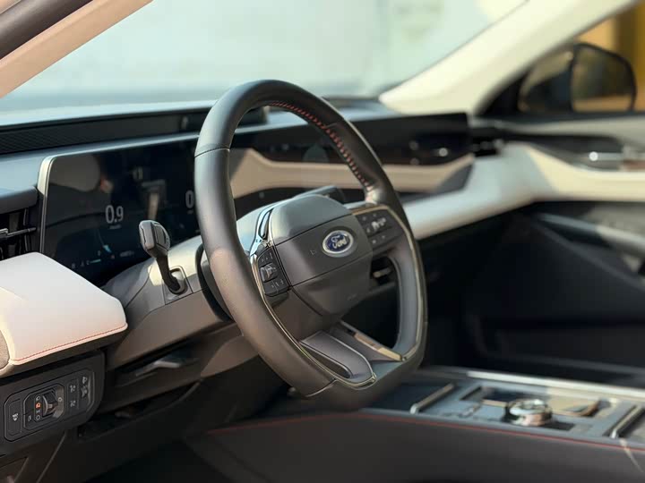 Фото 4 - Ford Mondeo