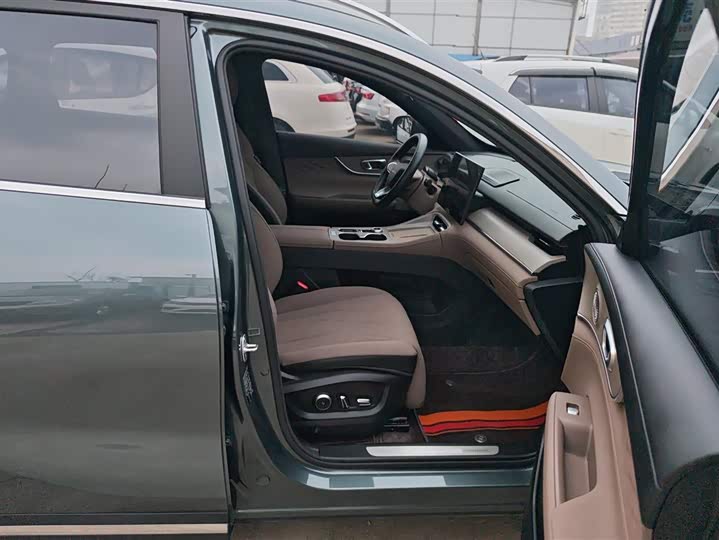 Photo 8 - Chery Fulwin T8