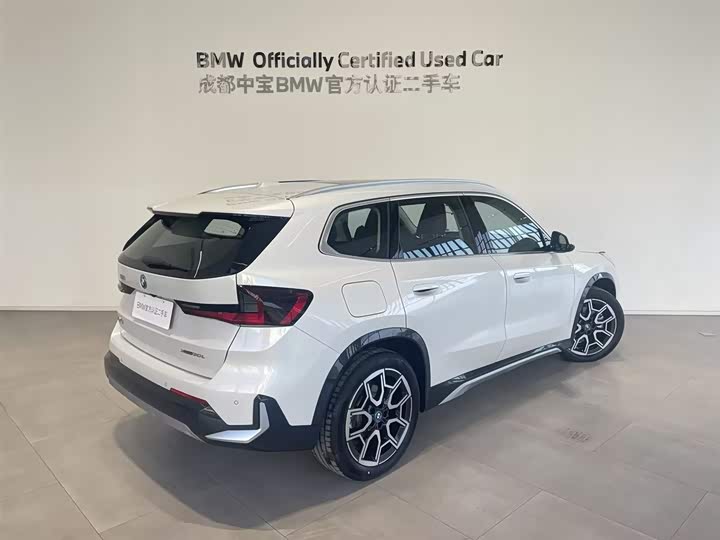 Фото 3 - BMW iX1