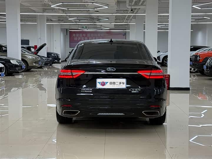 Фото 5 - Ford Taurus