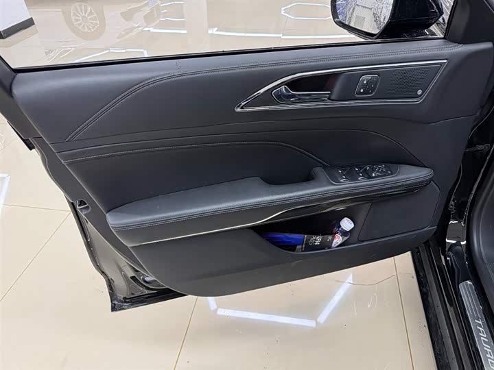 Фото 6 - Ford Taurus