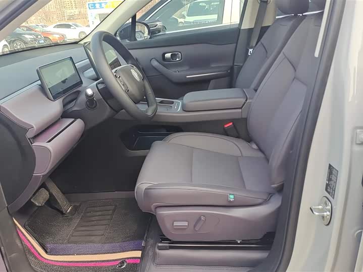 Фото 9 - Leapmotor C10