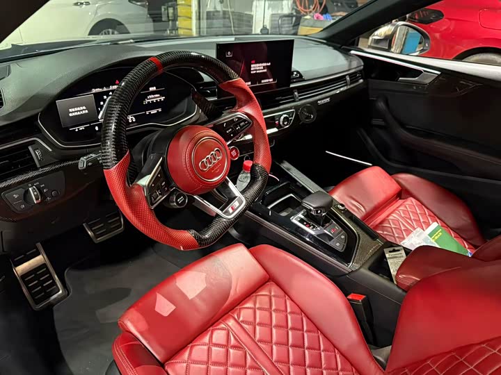 Фото 4 - Audi S5