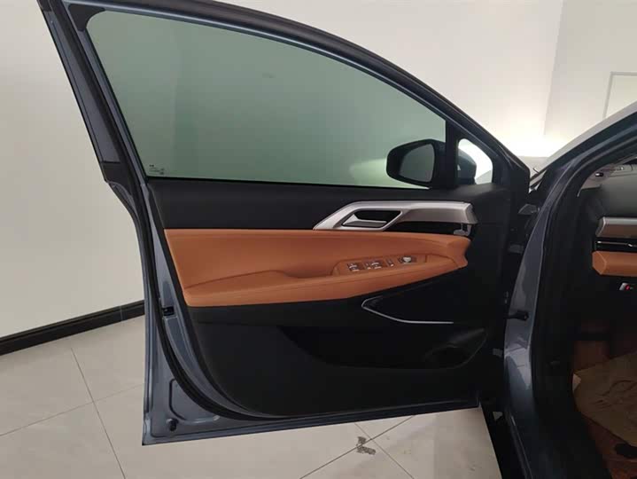 Фото 7 - XPeng P5