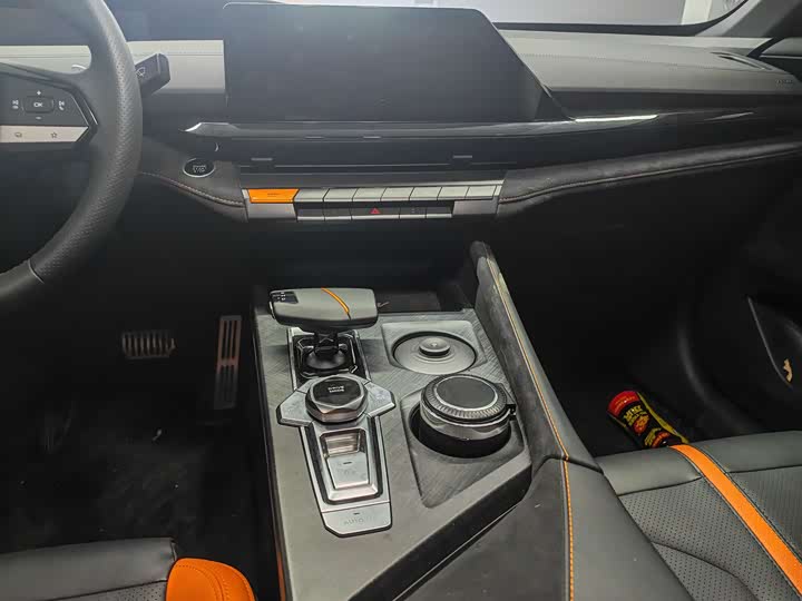 Photo 7 - Changan UNI-V