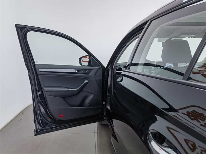 Фото 8 - Skoda Kodiaq