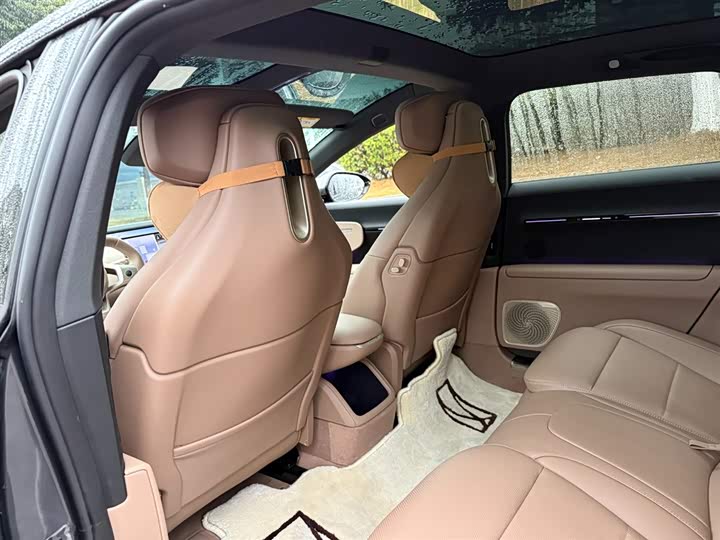 Фото 9 - Avatr 12