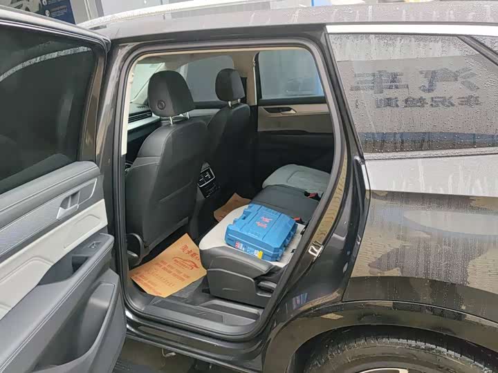 Фото 6 - Volkswagen Tavendor