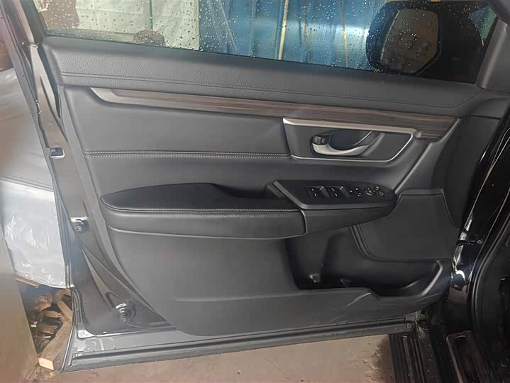 Фото 7 - Honda CR-V Hybrid