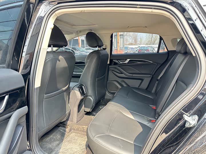 Photo 6 - Bestune B70