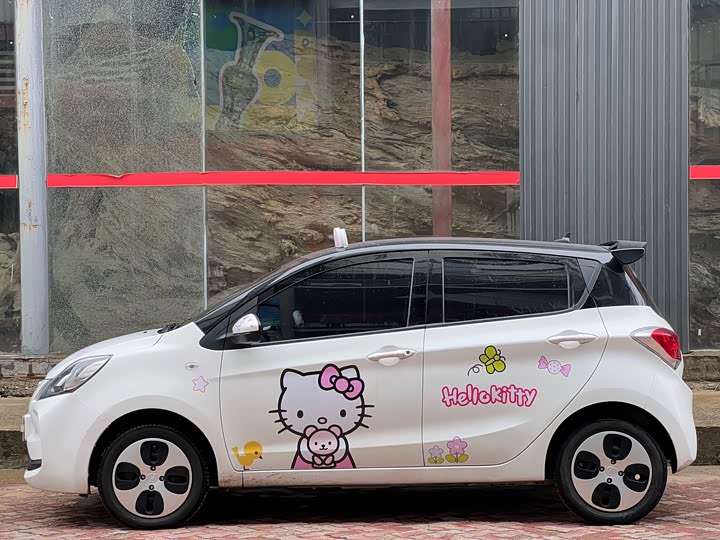 Фото 9 - Changan BenBen E-Star