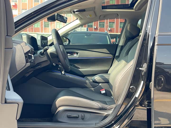 Фото 7 - Honda Inspire