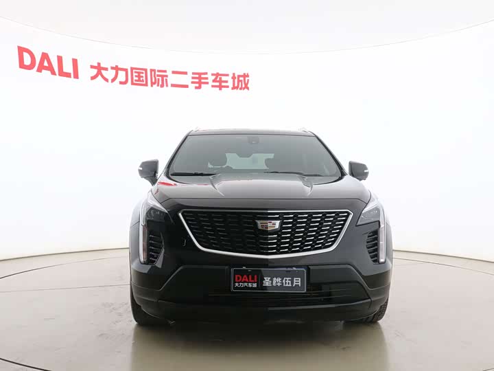 Фото 2 - Cadillac XT4