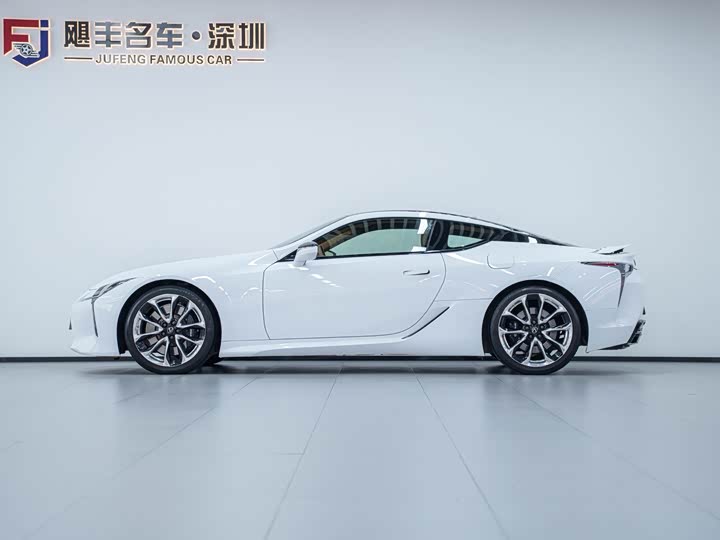 Photo 5 - Lexus LC